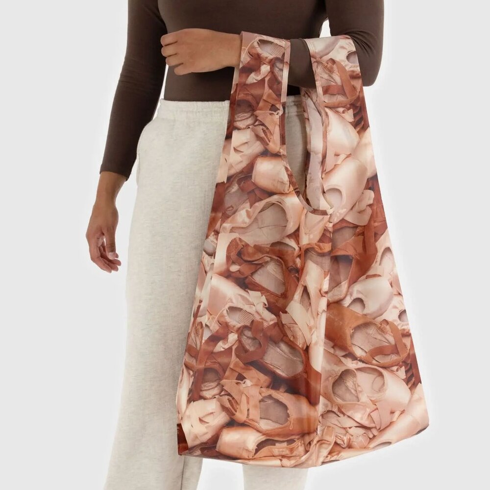 NWT Big Baggu - Pointe Shoe